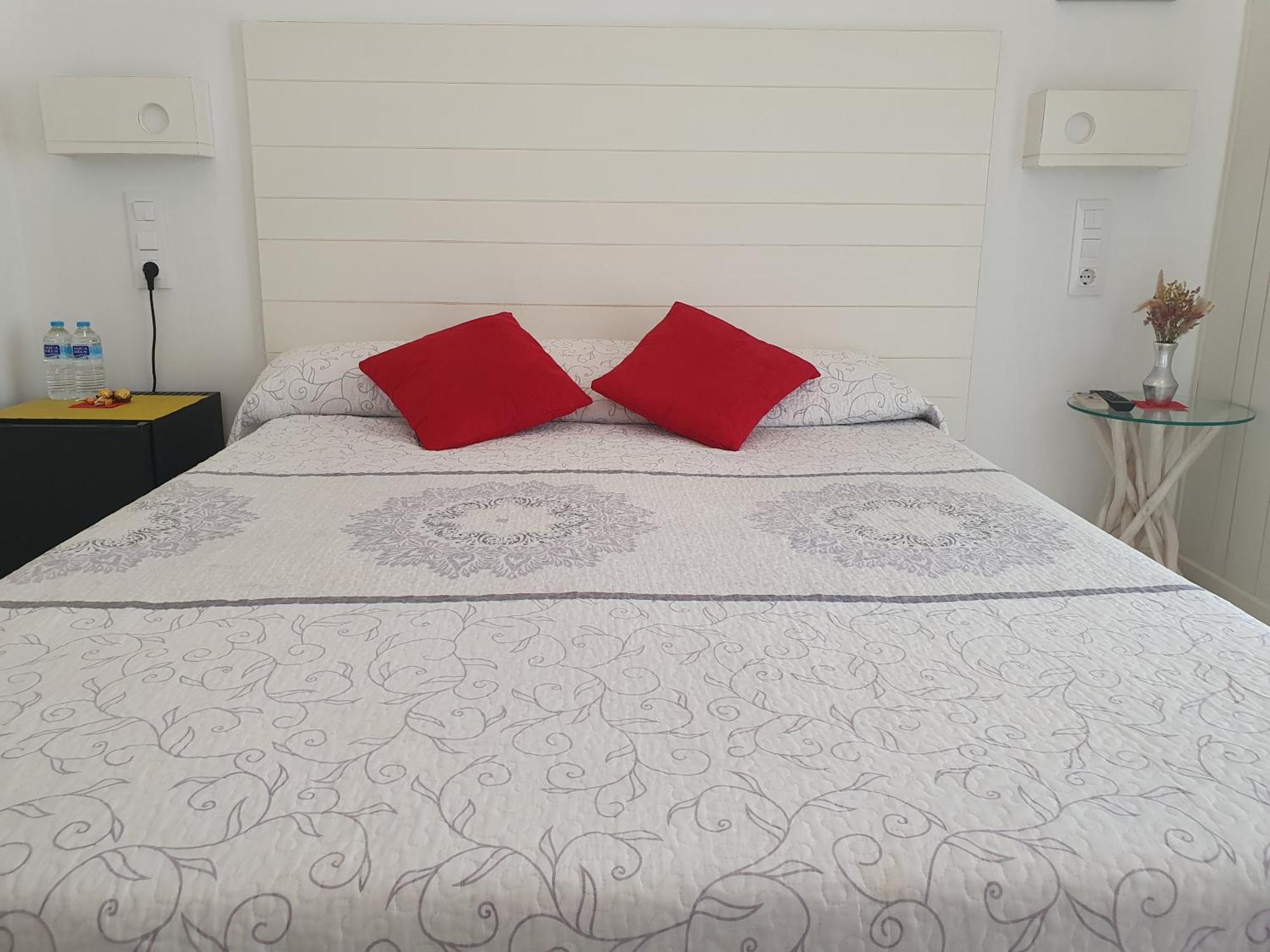 Hostal Mi Campana Dénia Eksteriør billede