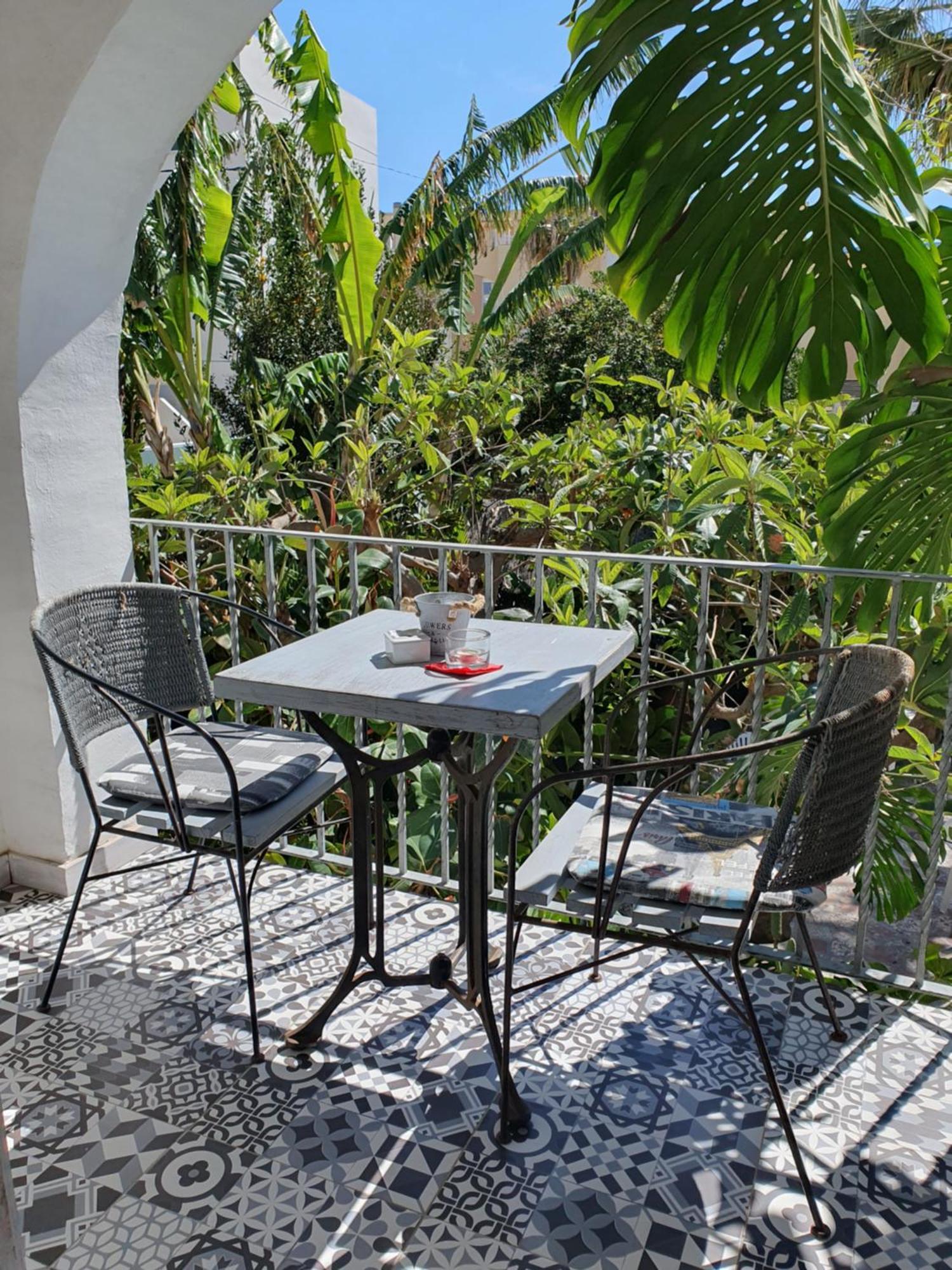 Hostal Mi Campana Dénia Eksteriør billede