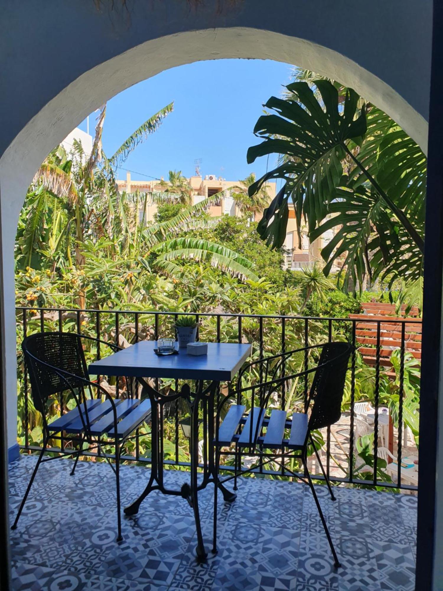 Hostal Mi Campana Dénia Eksteriør billede