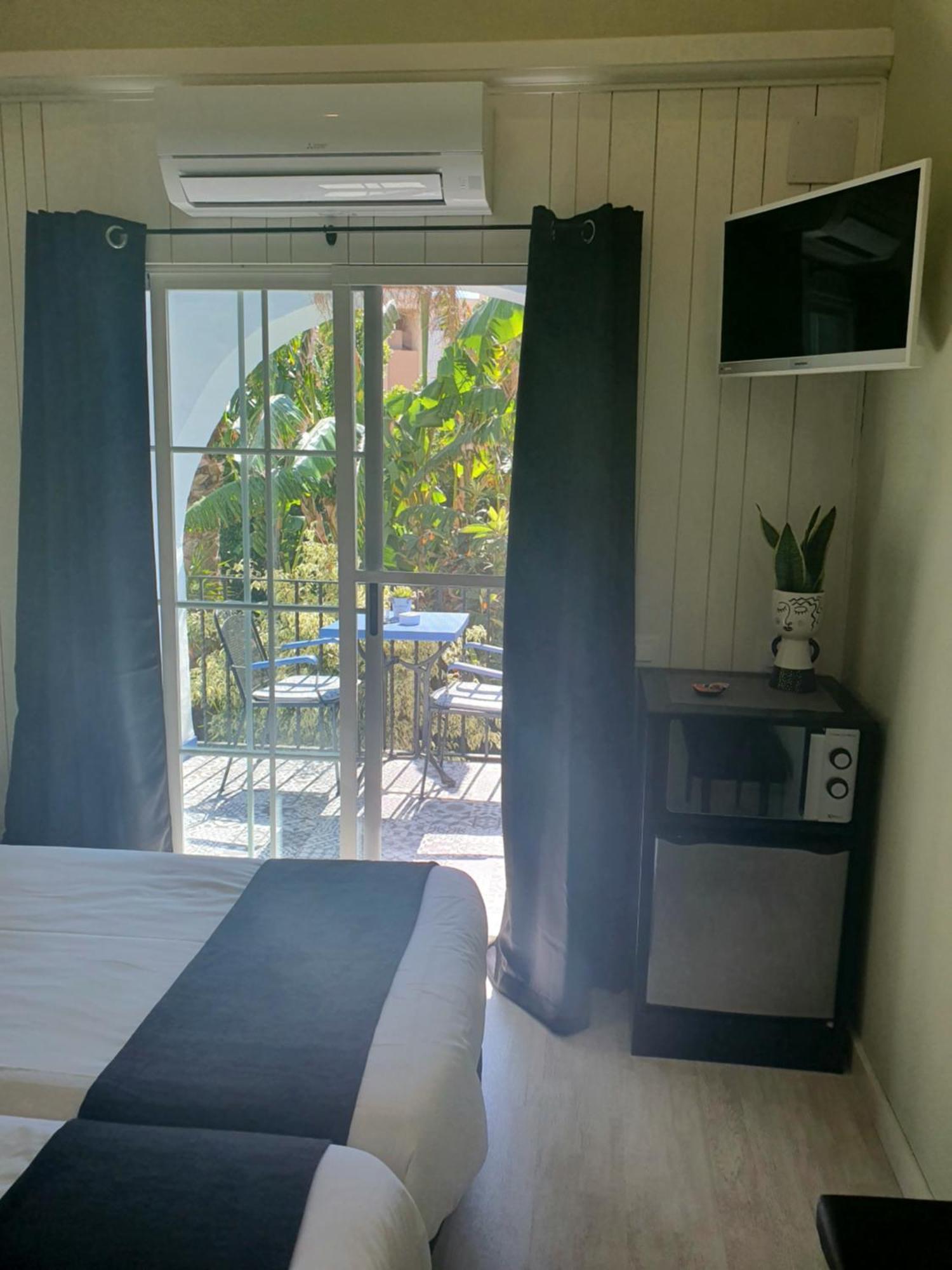 Hostal Mi Campana Dénia Eksteriør billede
